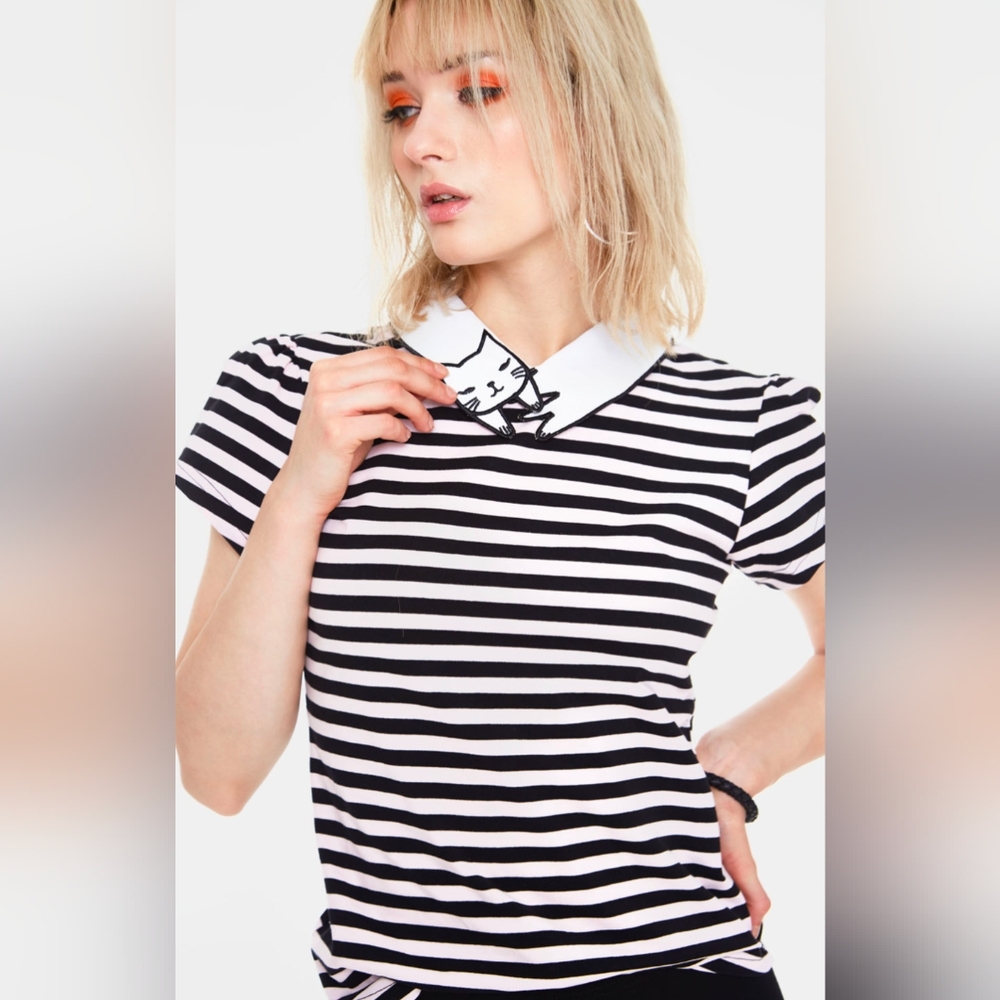 Jawbreaker Striped Black and Pink Cat Collar Top Size 12/14